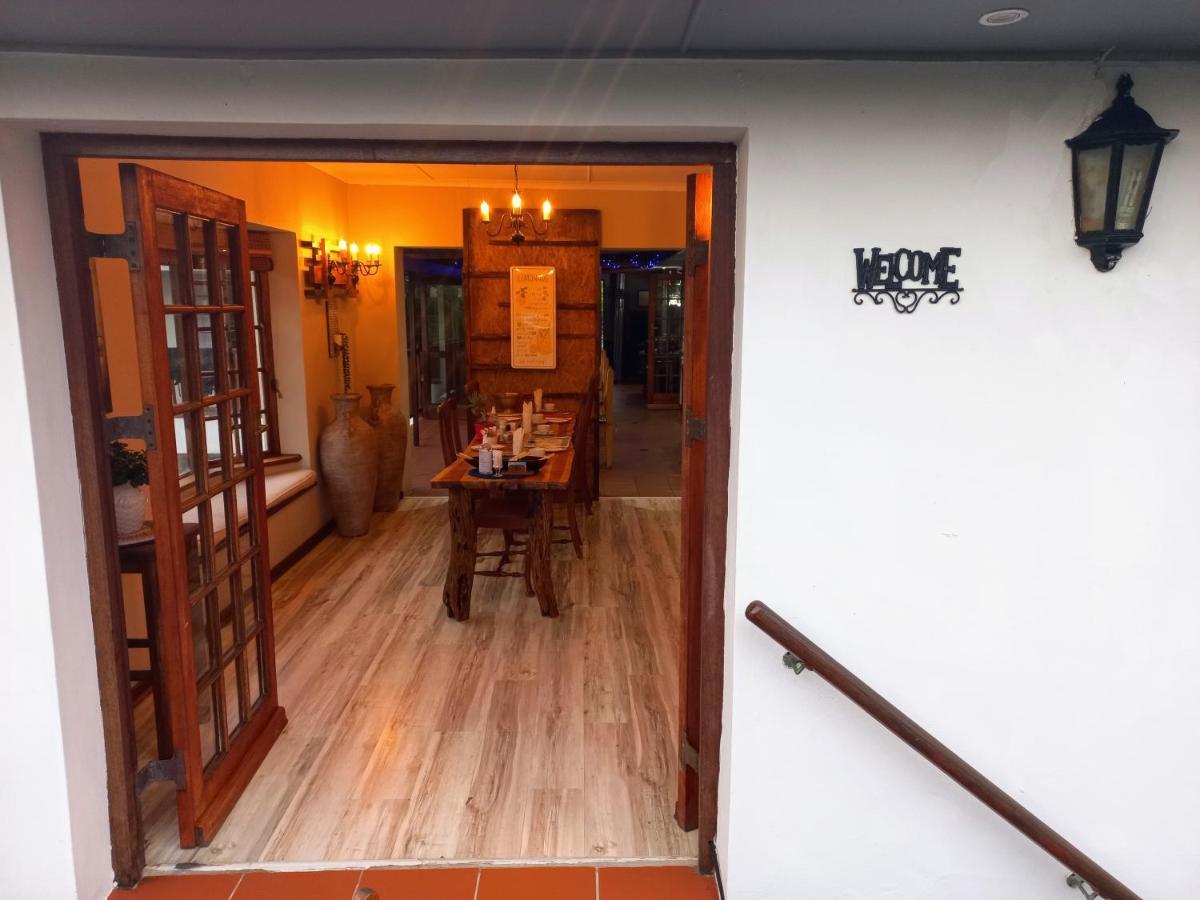Woodleigh Guest Lodge イースト・ロンドン エクステリア 写真