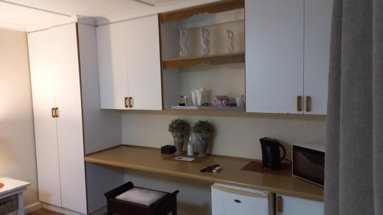 Woodleigh Guest Lodge イースト・ロンドン エクステリア 写真