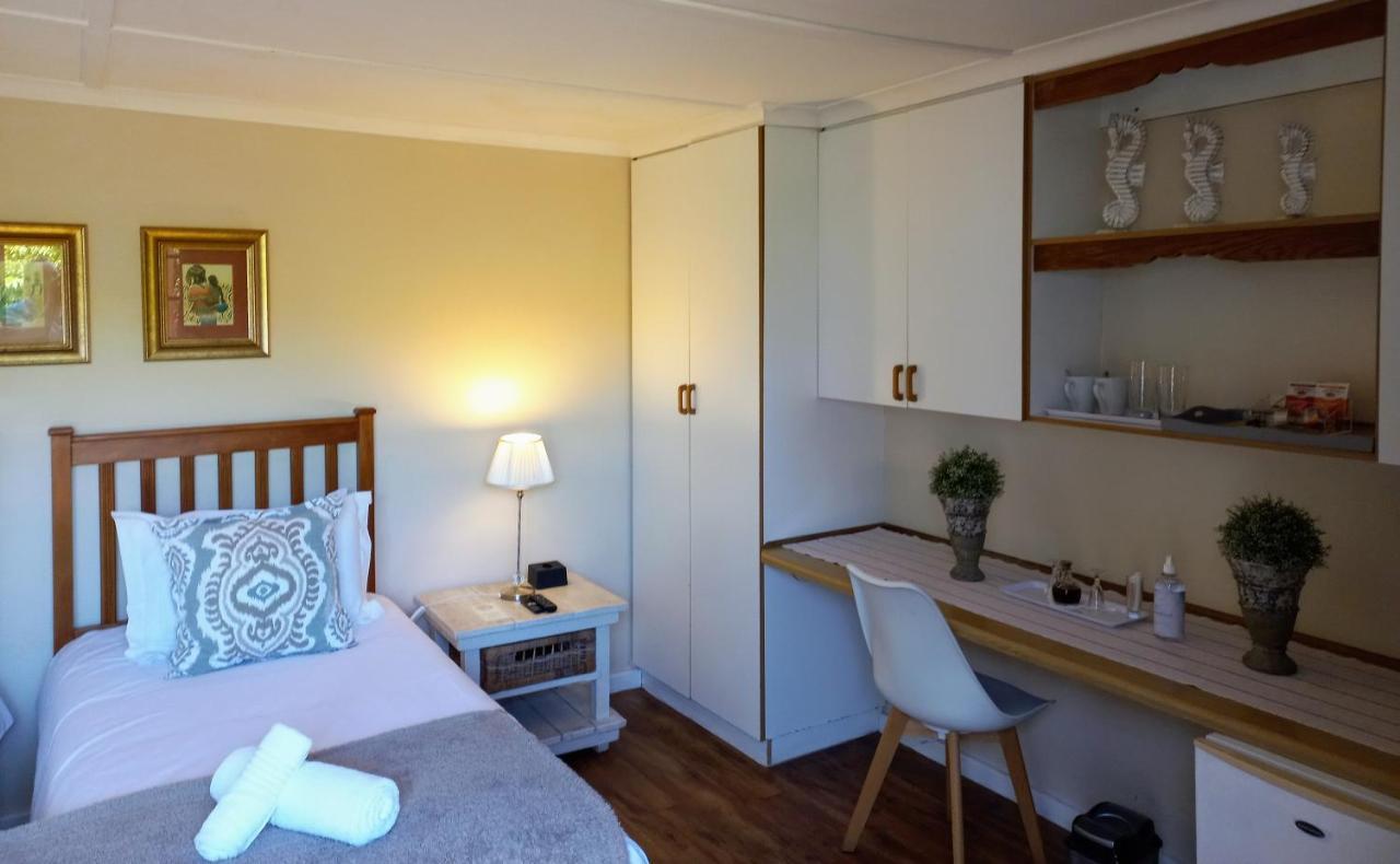 Woodleigh Guest Lodge イースト・ロンドン エクステリア 写真