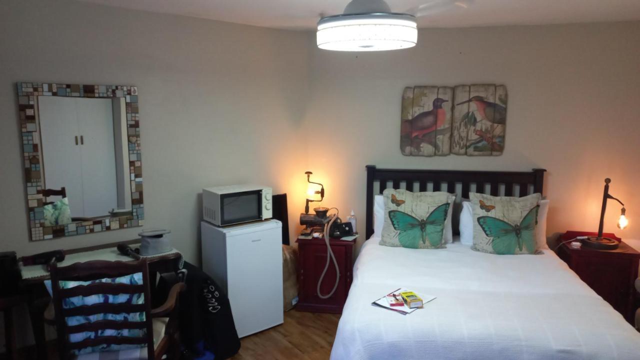 Woodleigh Guest Lodge イースト・ロンドン エクステリア 写真