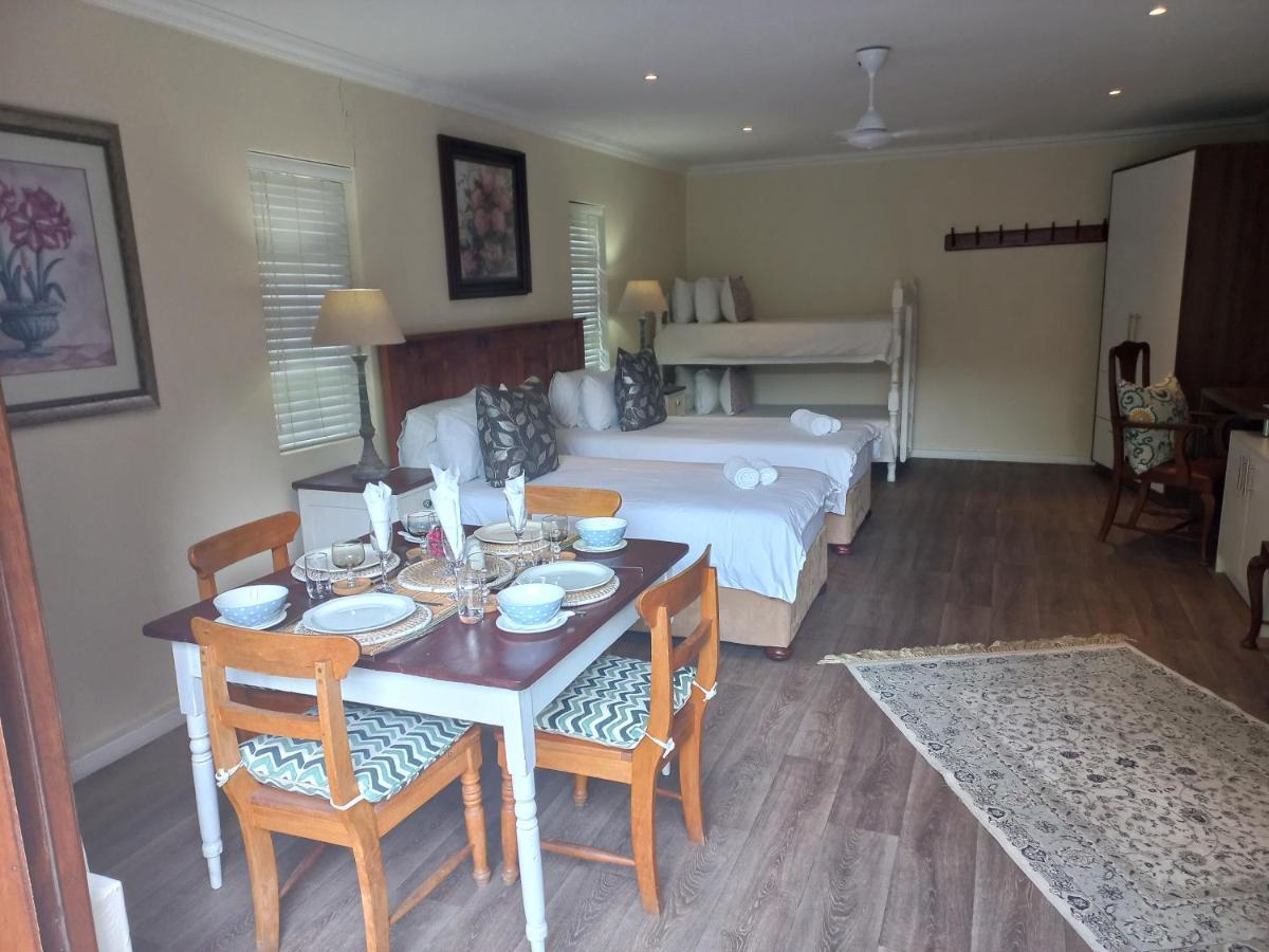 Woodleigh Guest Lodge イースト・ロンドン エクステリア 写真