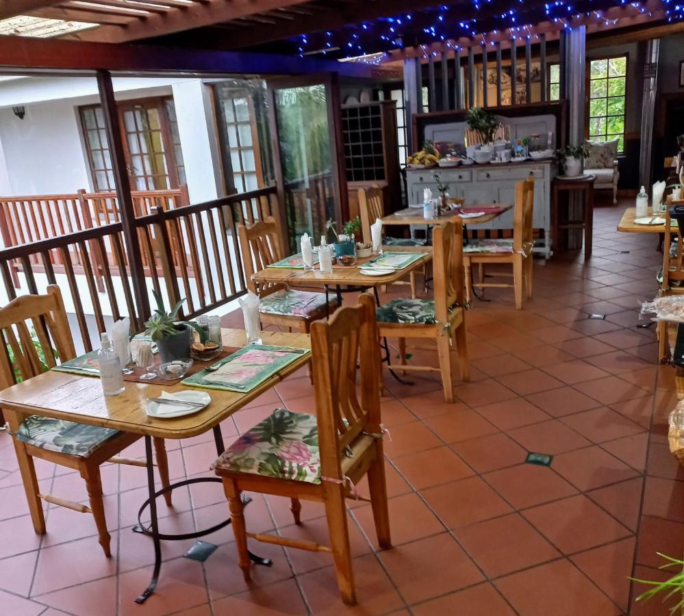 Woodleigh Guest Lodge イースト・ロンドン エクステリア 写真