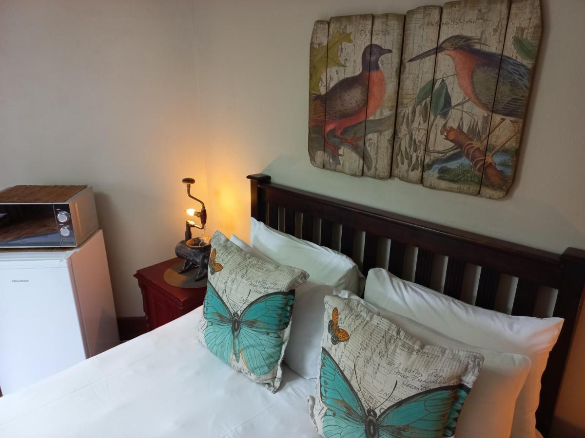 Woodleigh Guest Lodge イースト・ロンドン エクステリア 写真